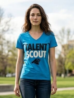 NFL Blue Talent Scout Short Sleeve Tee Women's Size Large